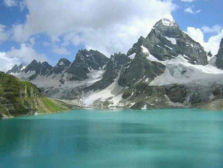 Ratti Gali Neelum Valley Tour (3 Days 2 Nights)